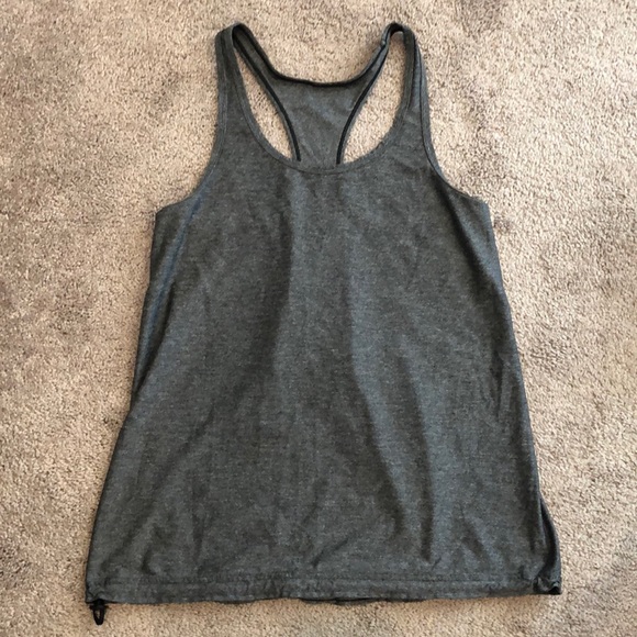 Under Armour Tops - Under armor tank